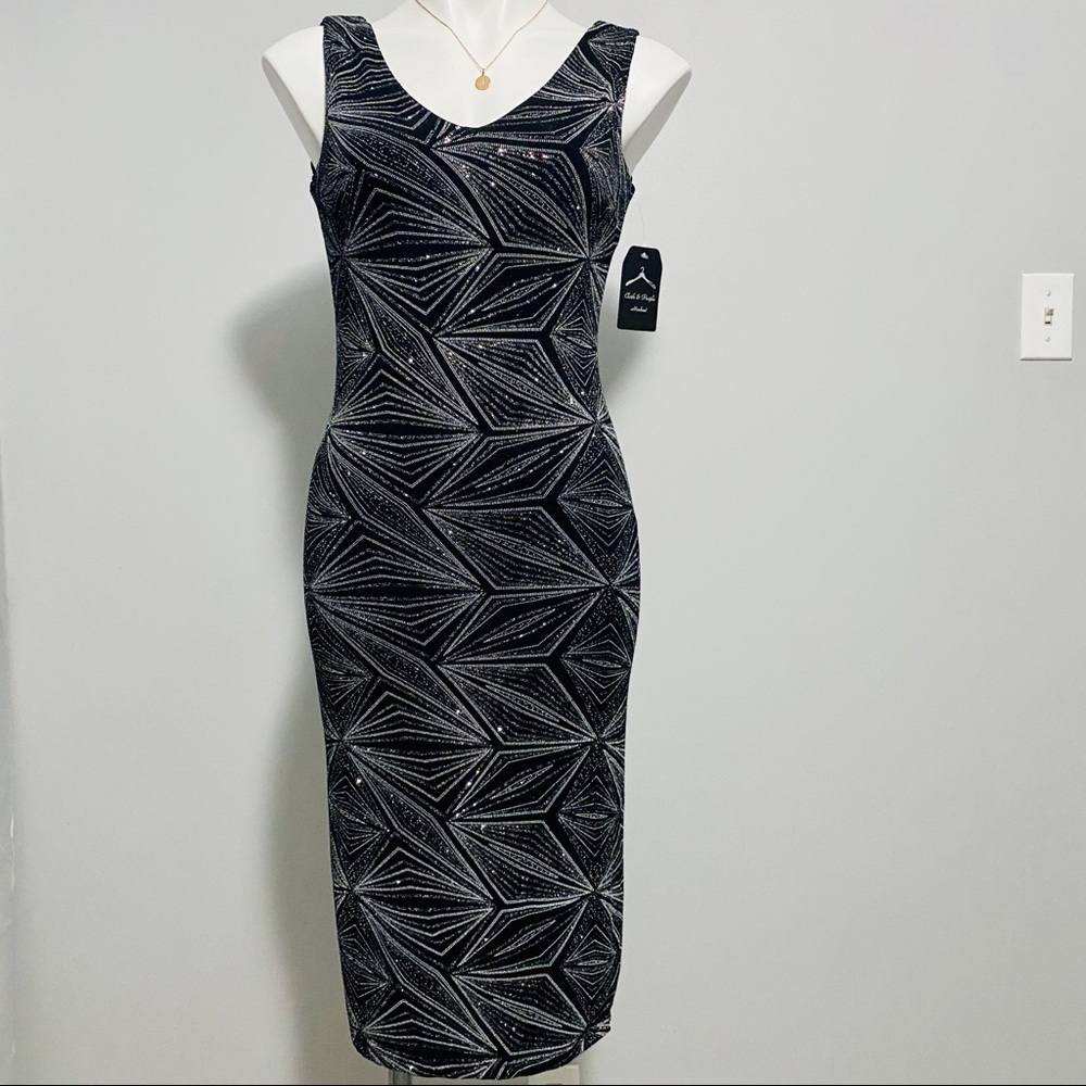 New with tags Cloth & People Dress, size S but fits like M